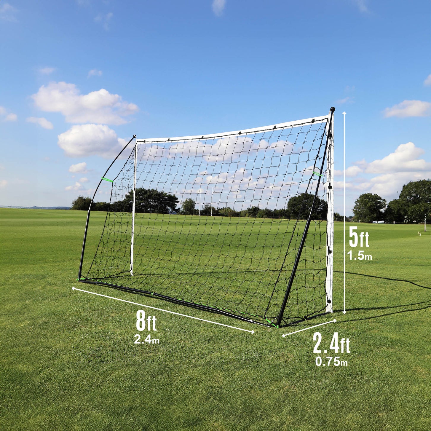 KICKSTER 8x5' size chart: 8ft (2.4m) wide, 5ft (1.5m) high, 2.4ft (0.75m) deep.