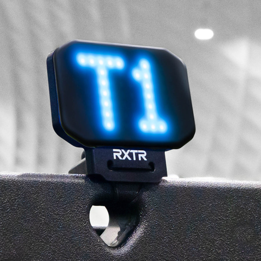 RXTR display with 'T1' on a gray background, featuring the brand 'RXTR'.