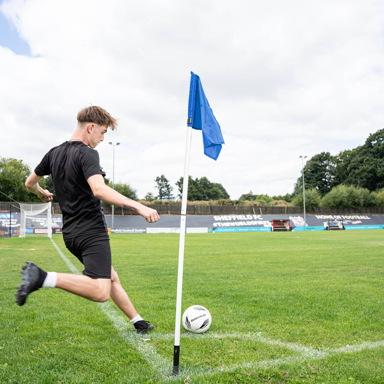 Foldable Corner Flag & Poles (Set of 4) (Colour & Base Options Available) Blue Stake (sprung)