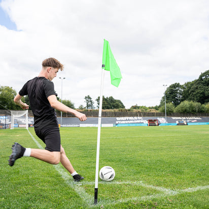 Foldable Corner Flag & Poles (Set of 4) (Colour & Base Options Available) Green Stake (sprung) - QUICKPLAY -